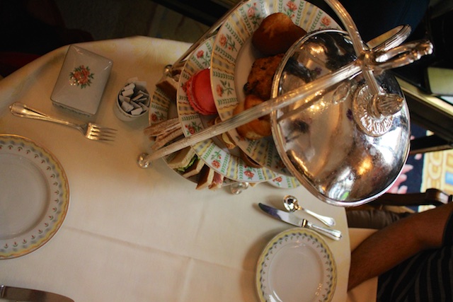 A Luxe Afternoon Tea at the Four Seasons Paris 2015 04 16 at 09 26 45 1 - A Luxe Afternoon Tea at the Four Seasons Paris