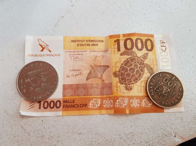 Imagen 7 Billete Nueva Caledonia 672x500 - Descubriendo el paraíso en Nueva Caledonia