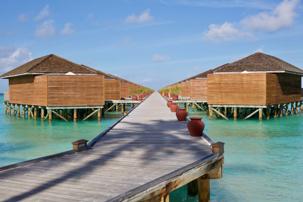 Travelling to the Maldives: Private Resort or Local Island? ZaraMaldives4 1024x683 - Travelling to the Maldives: Private Resort or Local Island?
